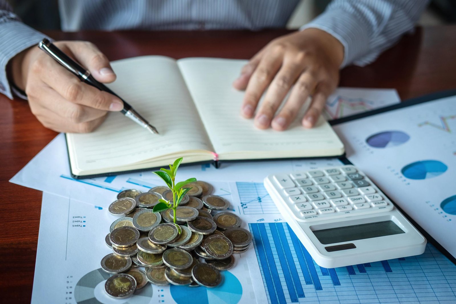 30 Proven Budgeting Strategies That Will Help You Build Wealth Faster